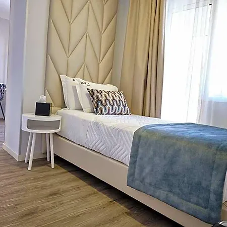 Hotel Patria *